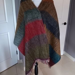 Alpaca blend Shawl, multicolor, handwoven on Loom in Ecuador